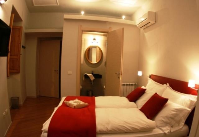 Numero 3 Hotel Cagliari Szoba fotó